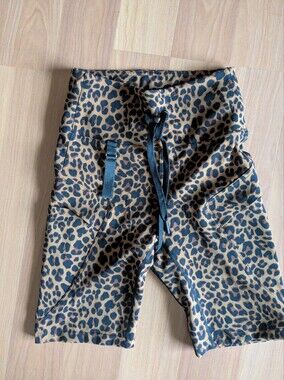 Ziya Short